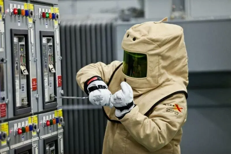 Protección especializada contra arco eléctrico