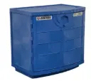 ARMARIO DE PARED PARA ÁCIDOS, BASES Y CORROSIVOS. CAPACIDAD PARA 36 BOTELLAS DE 2.5 LITROS. CIERRE MANUAL
