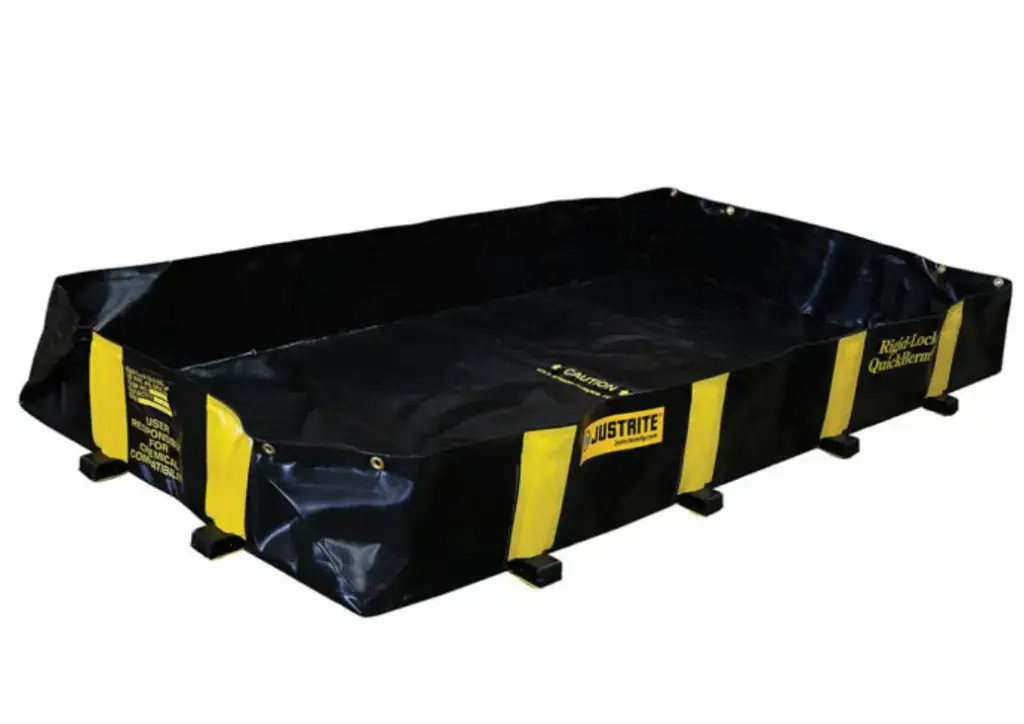 BERMA TRANSITABLE PARA DERRAMES. CAPACIDAD 235 GAL. QuickBerm® DE CIERRE RÍGIDO.