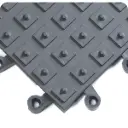 INTEGRATED CLEATS
