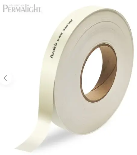 ROLLO DE CINTA FOTOLUMINISCENTE PERMALIGHT™ RAYADA